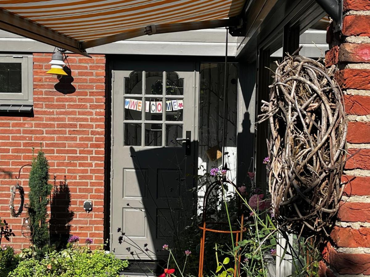 "Zonnekind" Atmospheric Holiday Home In Noordwijkerhout Near The Beach Экстерьер фото